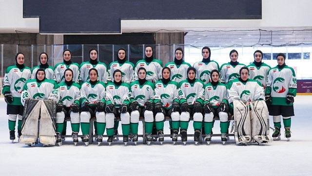 درخشش تیم ملی هاکی روی یخ بانوان ایران در آسیا و یک‌ گام تا فتح سکوی برتر قاره کهن