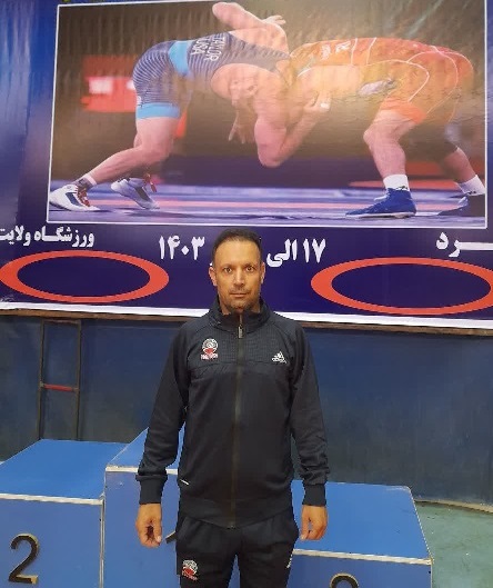 کسب مقام توسط پرسنل شرکت رنگ سازی روناس در مسابقات قهرمانی کشتی آزاد کارگری استان مرکزی